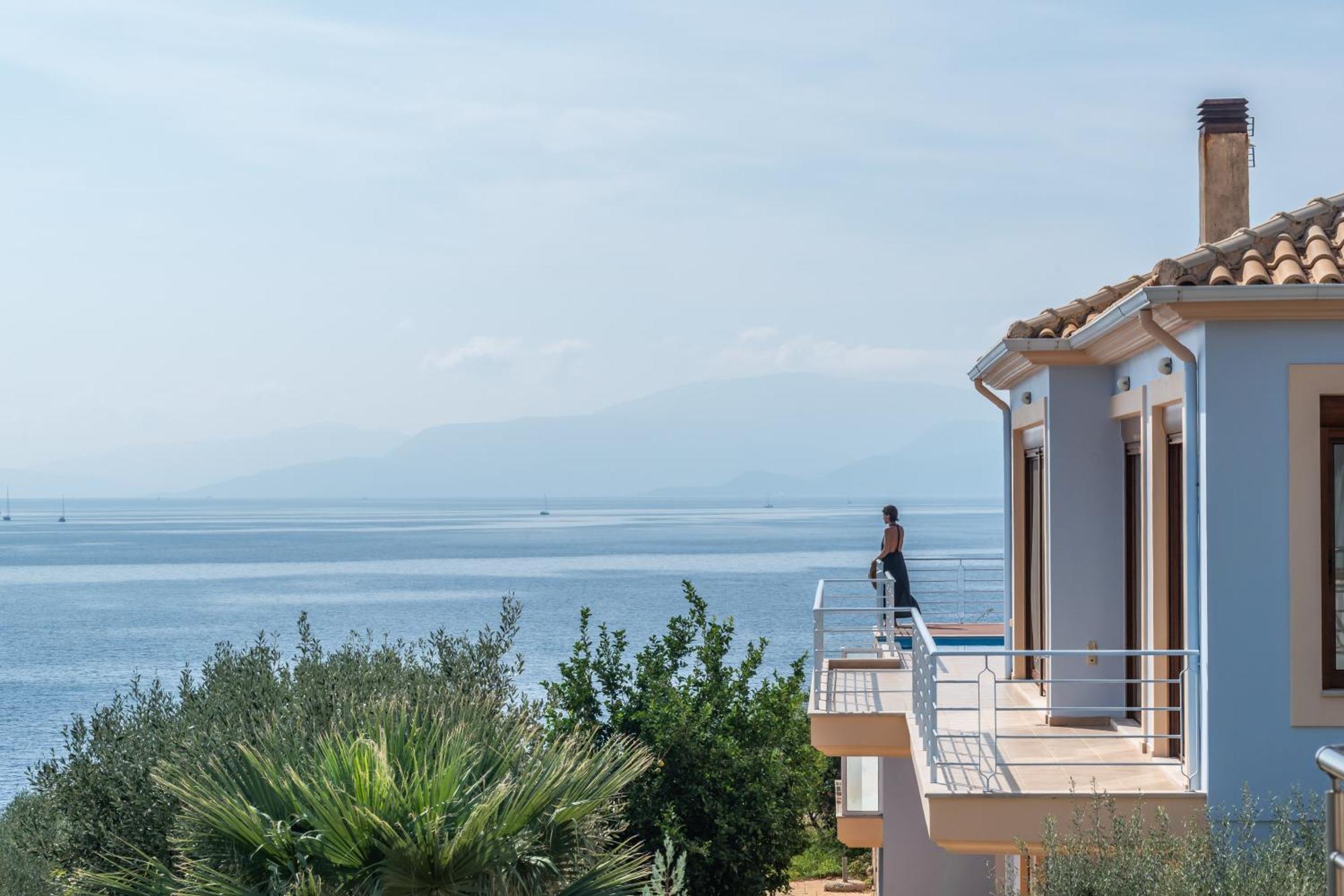 Iris Villas Lefkada - Marine Villa With Private Sea Access سيفوتا المظهر الخارجي الصورة