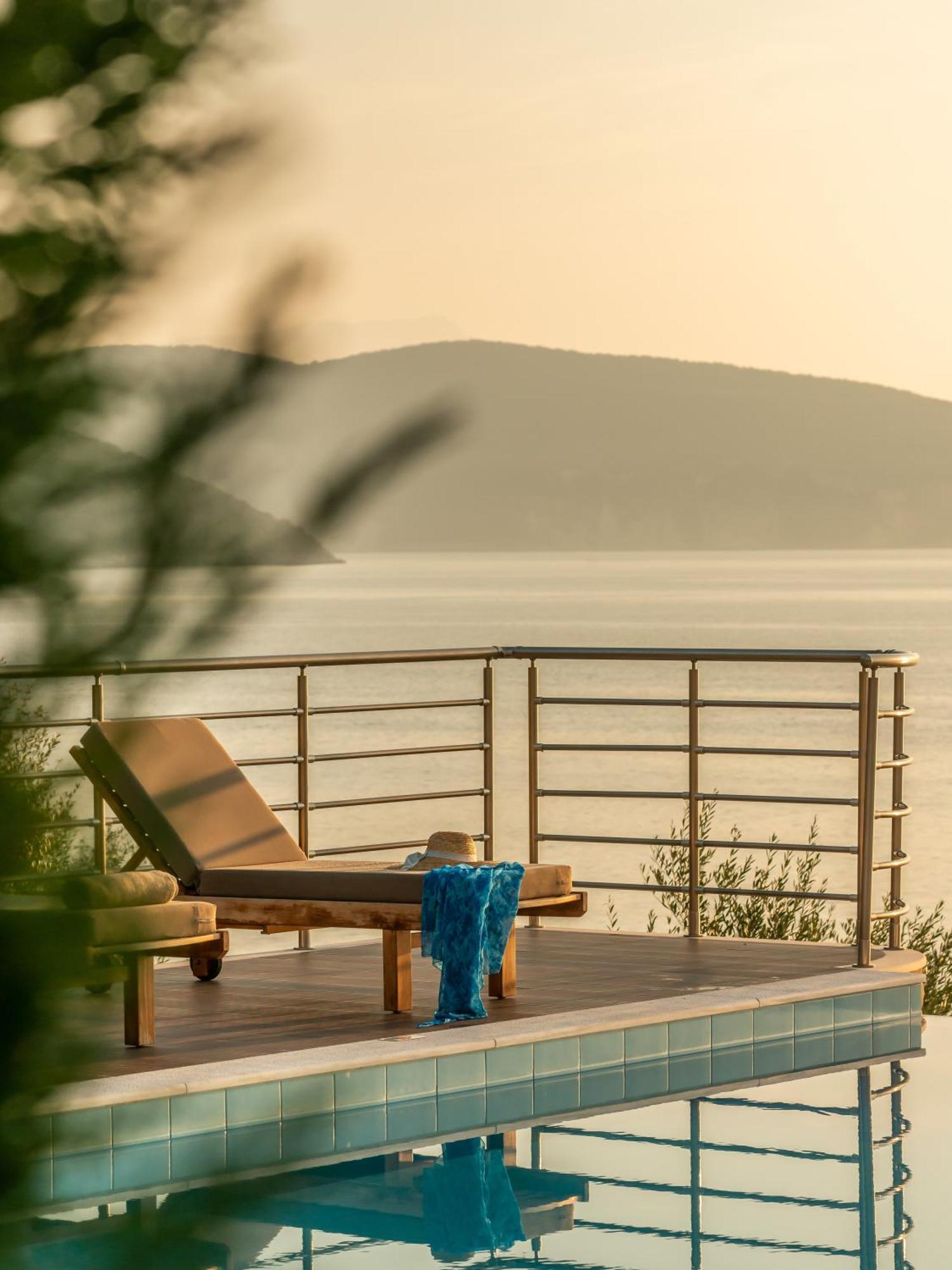Iris Villas Lefkada - Marine Villa With Private Sea Access سيفوتا المظهر الخارجي الصورة